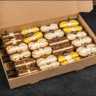 BAGEL & CREAM CHEESE BOX (12 Sandwiches)